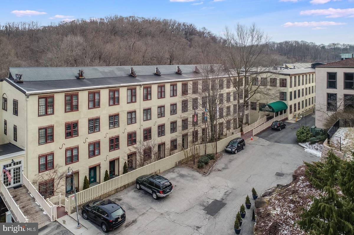 Wilmington, DE 19806,49-UNIT BANCROFT MILLS RD #1E