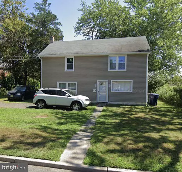 Hightstown, NJ 08520,7 MANLOVE AVE