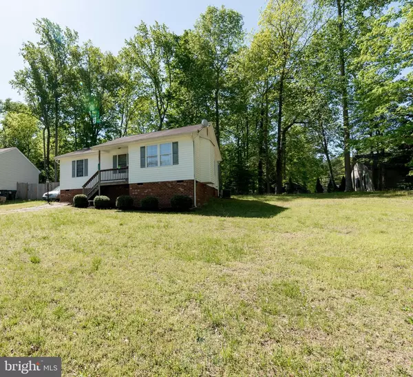 Ruther Glen, VA 22546,102 HESSIAN DR