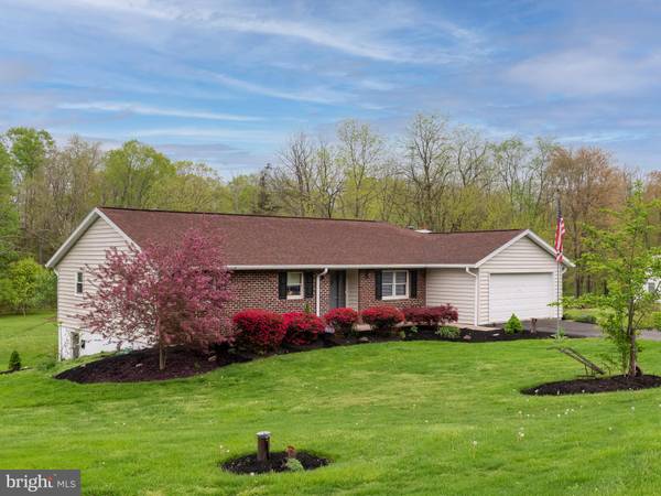 183 PAPERMILL RD, Barto, PA 19504