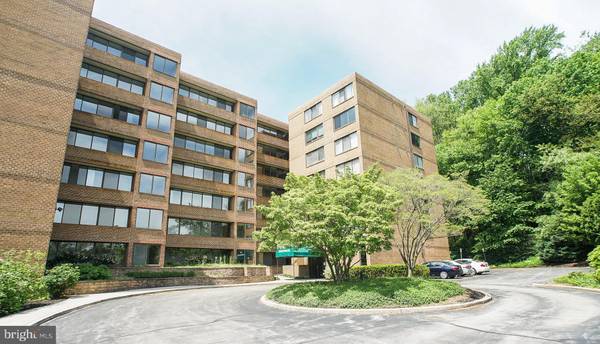 19 ROCK HILL RD #5B, Bala Cynwyd, PA 19004