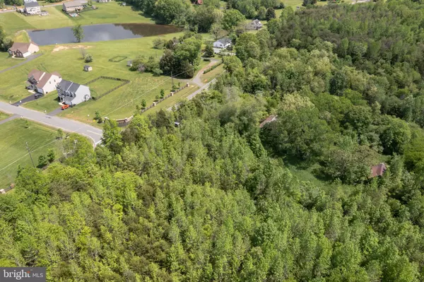 Fredericksburg, VA 22406,263 HARTWOOD RD