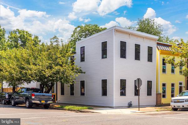 830 ORONOCO ST, Alexandria, VA 22314