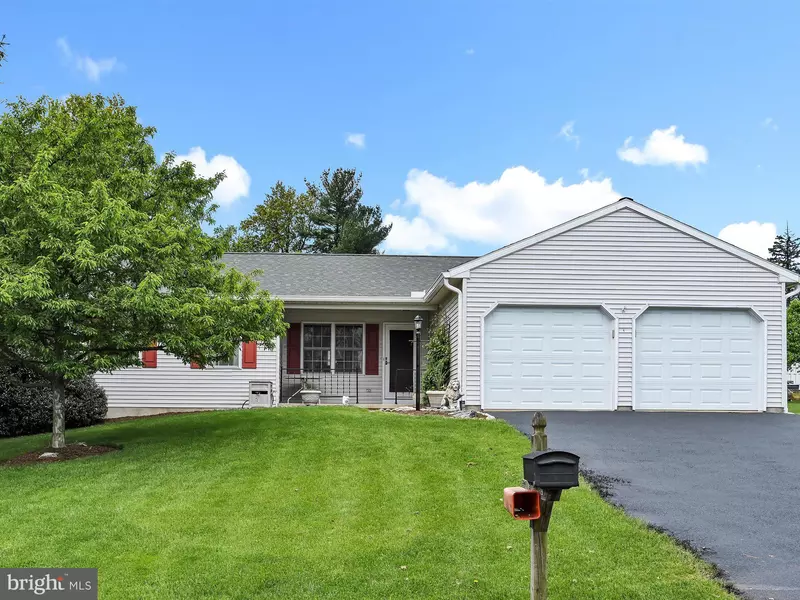 50 CLOVER HILL RD, Dallastown, PA 17313