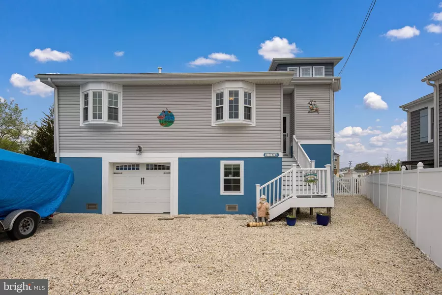 36 SHIRLEY LN, Manahawkin, NJ 08050