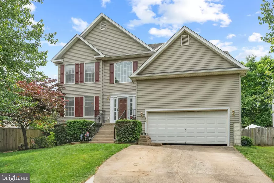 242 BREEZEWOOD DR, Warrenton, VA 20186