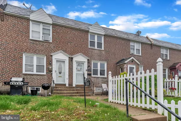 7553 BRENTWOOD RD, Philadelphia, PA 19151