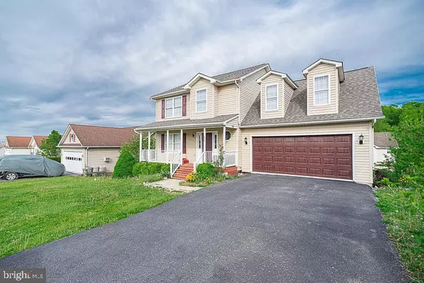 179 WHIRLWIND DR, Martinsburg, WV 25404