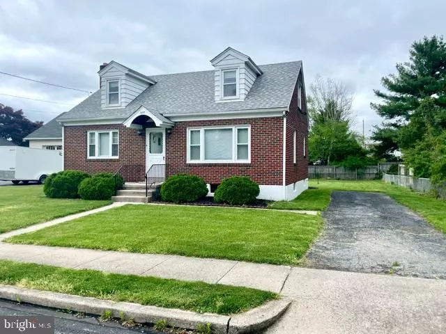 1607 COUNTY ST, Reading, PA 19605