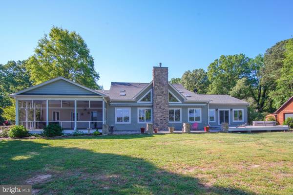 Reedville, VA 22539,105 POINT OF VIEW LN