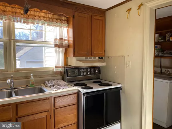 Denville, NJ 07834,57 WOODLAND AVE