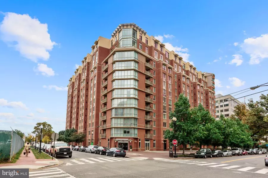 1000 NEW JERSEY AVE SE #1022, Washington, DC 20003