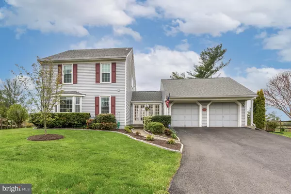 5435 CLUBSIDE LN, Centreville, VA 20120