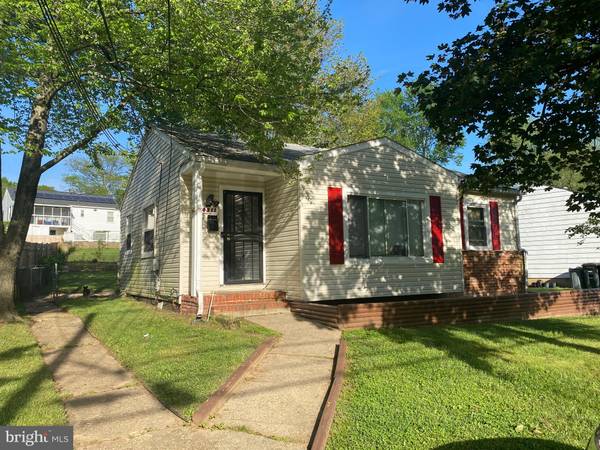 4211 73RD AVE, Hyattsville, MD 20784