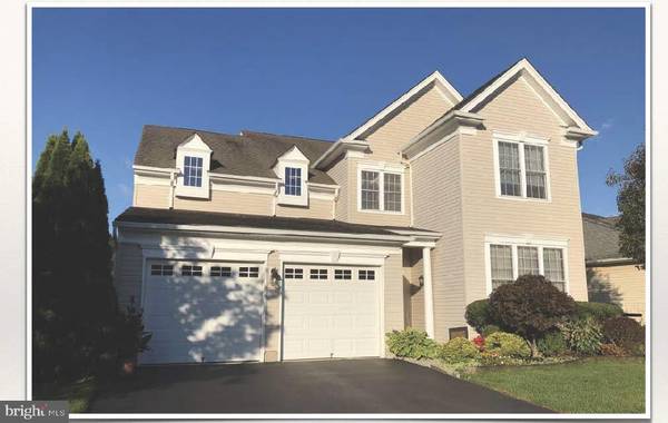 10 COPERNICUS CT, Cranbury, NJ 08512