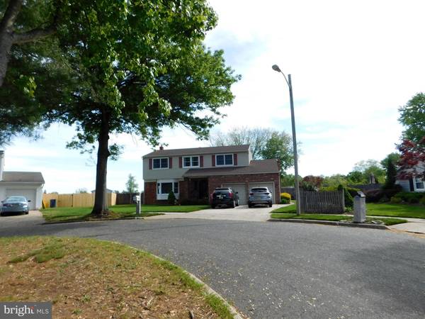 61 COLMAR CT, Sewell, NJ 08080