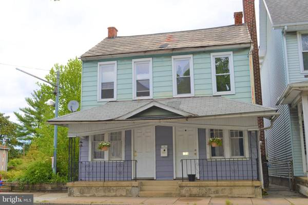 173 S MAIN ST, Manheim, PA 17545