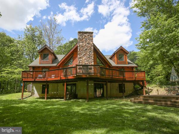 872 BENCH LN, Bluemont, VA 20135