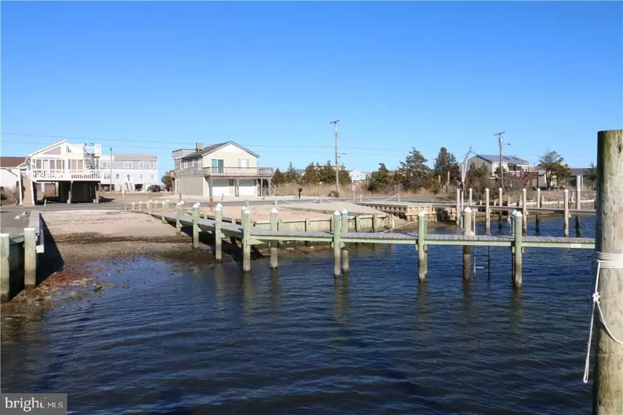 1119 S GREEN ST, Tuckerton, NJ 08087