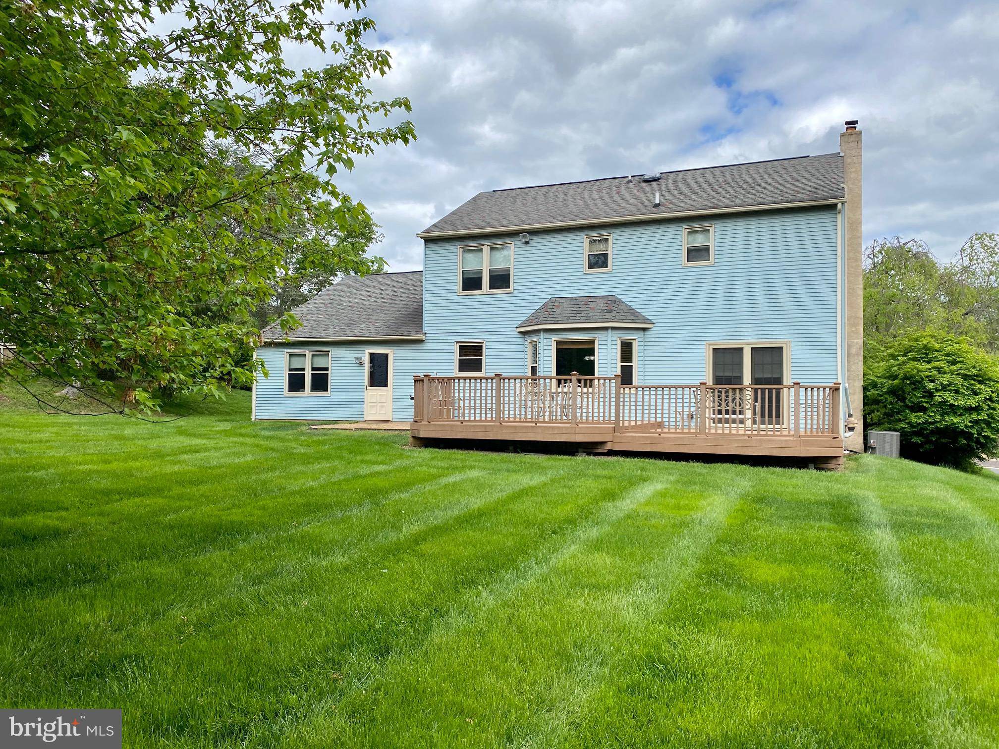 Newtown, PA 18940,9 BUTTERCUP LN