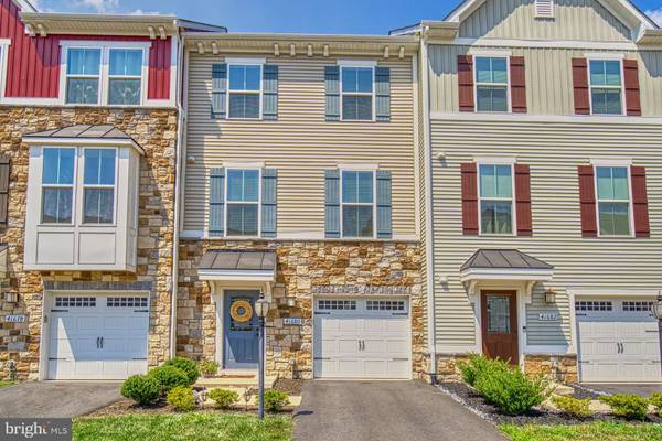 41680 MCMONAGLE SQ, Aldie, VA 20105