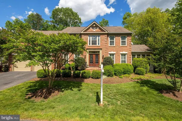 Centreville, VA 20120,15433 SMITHAVEN PL