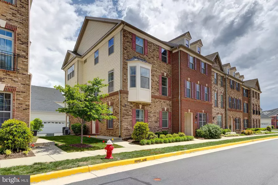 22548 CAMBRIDGEPORT SQ, Ashburn, VA 20148