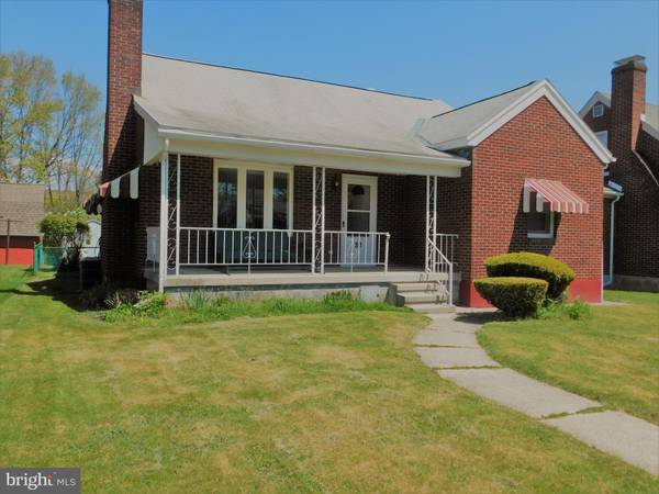 20 MEADOW AVE, Tamaqua, PA 18252