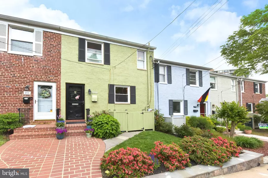 209 GUTHRIE AVE, Alexandria, VA 22305