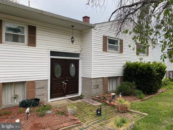 5525 LANHAM WAY, Baltimore, MD 21206