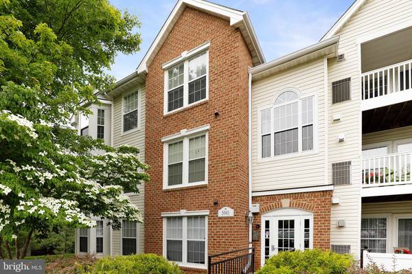 5941 MILLRACE CT #D-304, Columbia, MD 21045