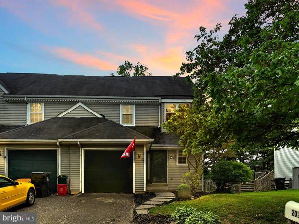 201 AZALEA CIR, Royersford, PA 19468