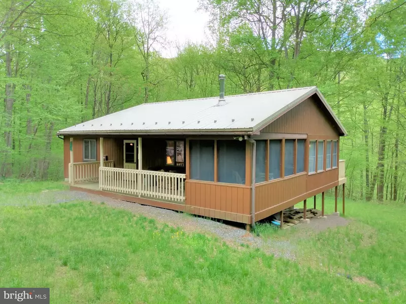 22736 LOOP, Doylesburg, PA 17219