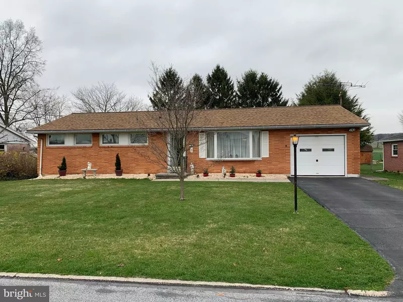 205 W MCKINLEY AVE, Myerstown, PA 17067