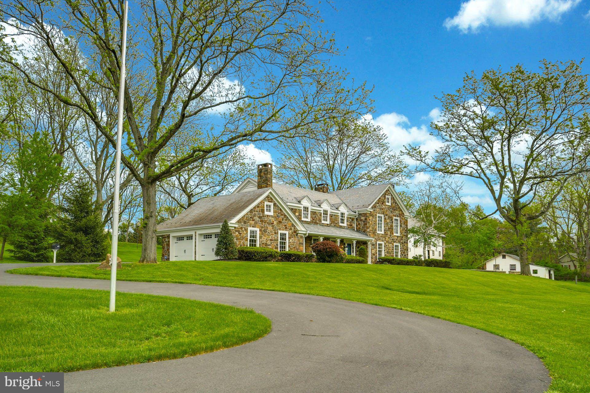Bethlehem, PA 18015,2583 BLACK RIVER RD
