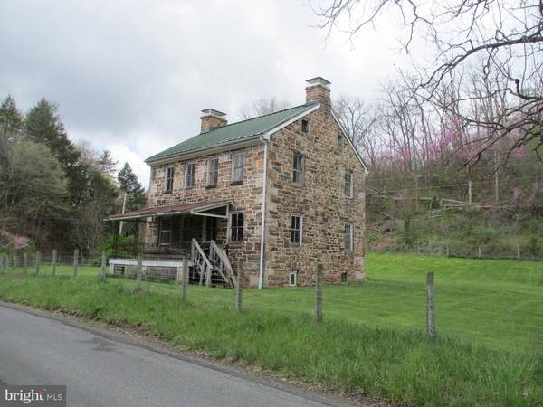 14762 GERMANY VALLEY RD, Mount Union, PA 17066