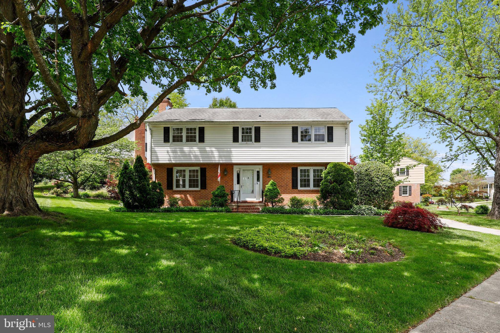 8200 CARRBRIDGE CIR, Towson, MD 21204
