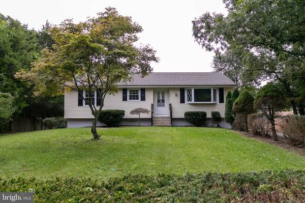 226 PEAR TREE AVE, Berlin, NJ 08009