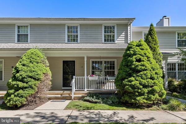 11 EATON CT, Hopewell, NJ 08525