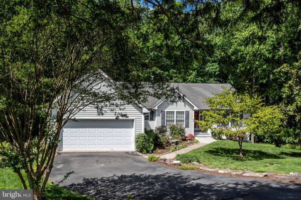 11901 STONEHENGE DR, Fredericksburg, VA 22407