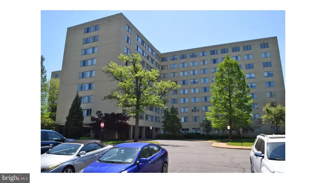 6641 WAKEFIELD DR #708, Alexandria, VA 22307