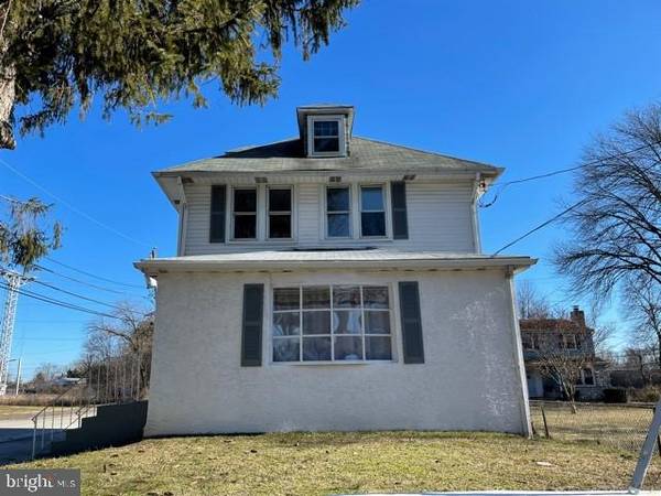 238 MAPLE AVE, Morton, PA 19070