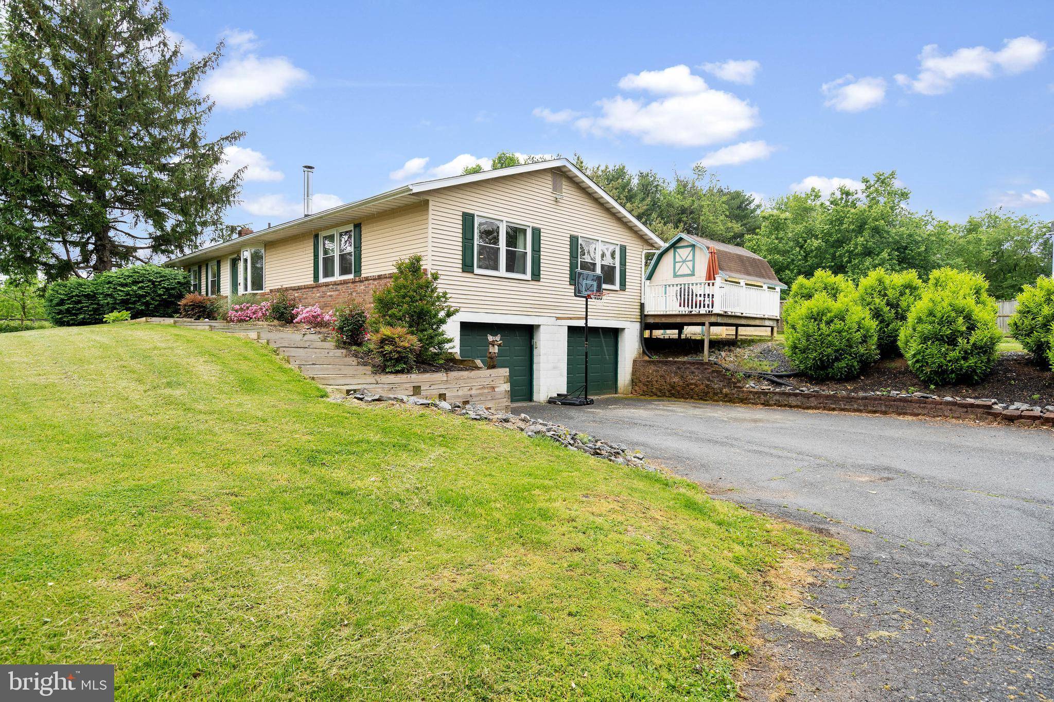 Mount Airy, MD 21771,16961 MOSS MEADOW WAY