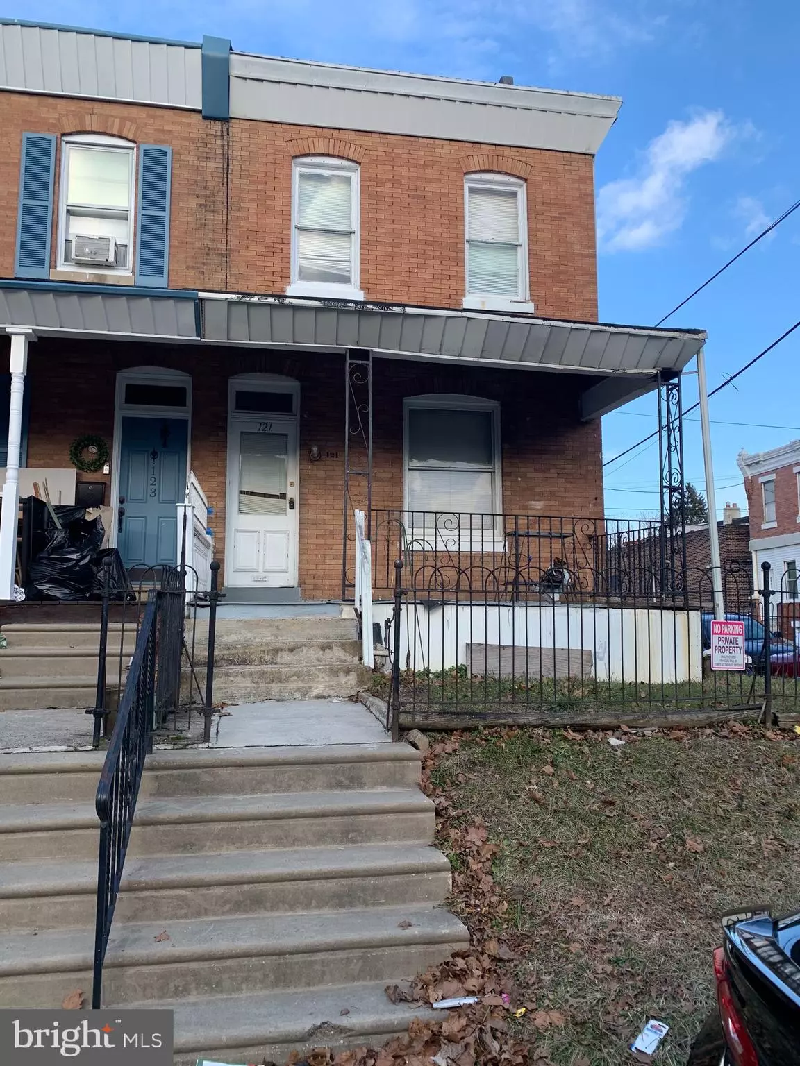 Philadelphia, PA 19120,121 DELPHINE ST