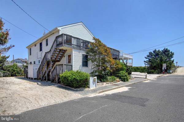 125-129 E 31ST ST, Ship Bottom, NJ 08008