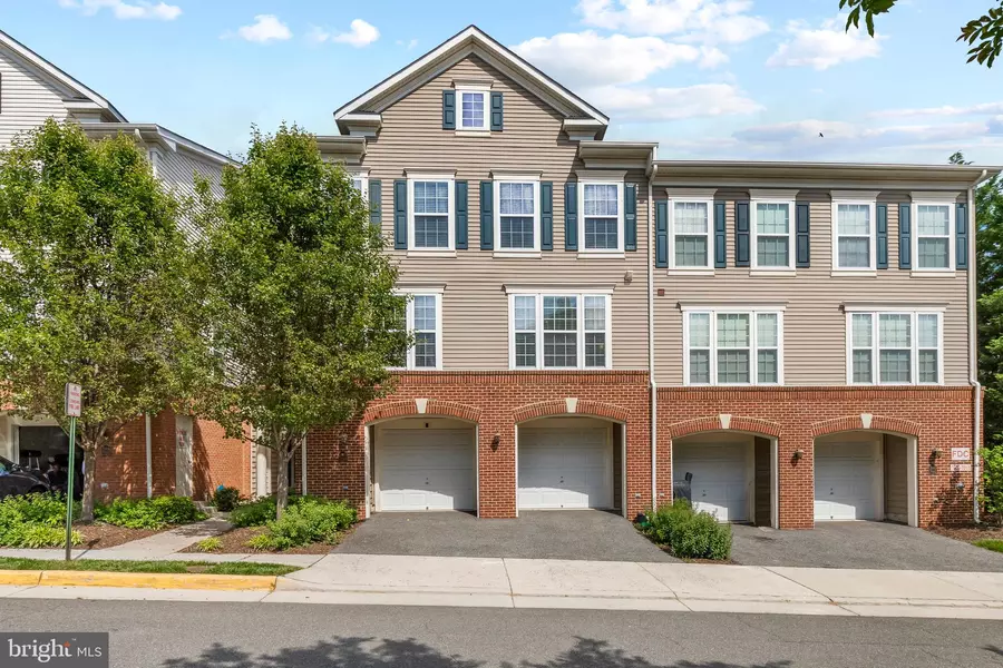 7006 HUNTLEY RUN PL #145, Alexandria, VA 22306