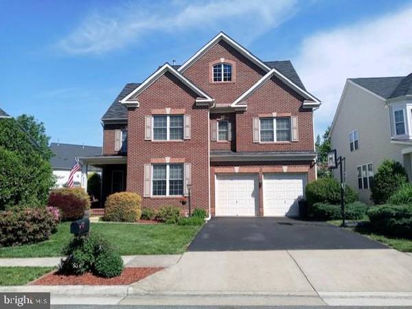 8614 LENFANT PL, Manassas, VA 20112