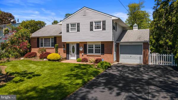 399 MAPLE AVE, Southampton, PA 18966