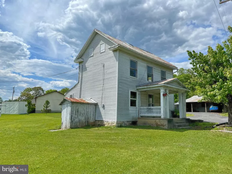 337 CAPON ST, Strasburg, VA 22657