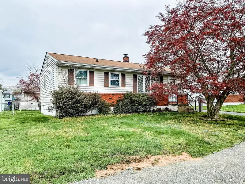 23 CORNWALL RD, New Castle, DE 19720